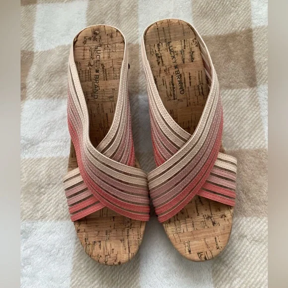 Lucky Brand Women's Cork Wedges - Coral and Beige 7.5 M - Picture 2 of 13